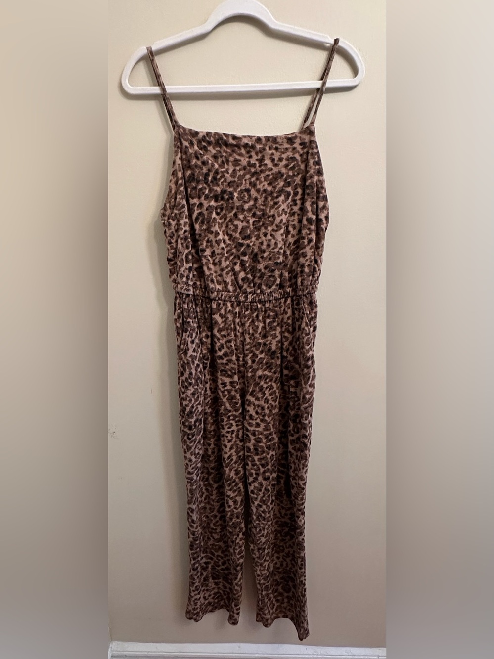 Old Navy Brown Leopard Print Jumpsuit - Picture 2 of 9